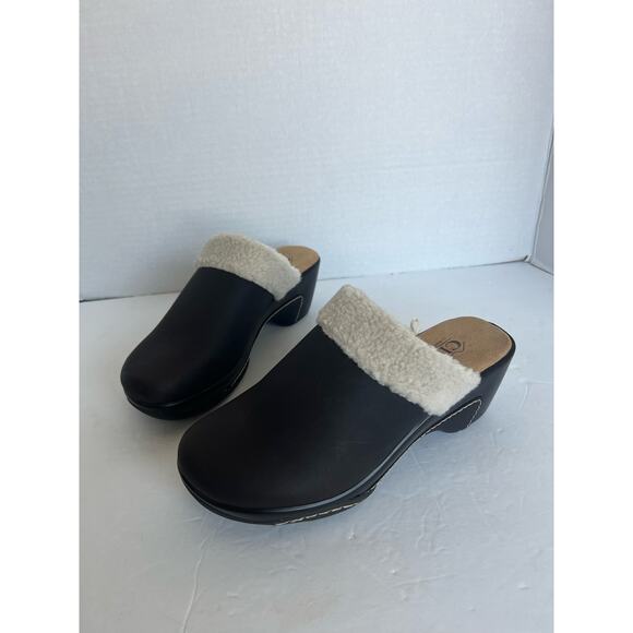 Cliffs by White Mountain Brown w/ Cream Sherpa Lined Vegan Leather Clog Mules 8 - Picture 1 of 9